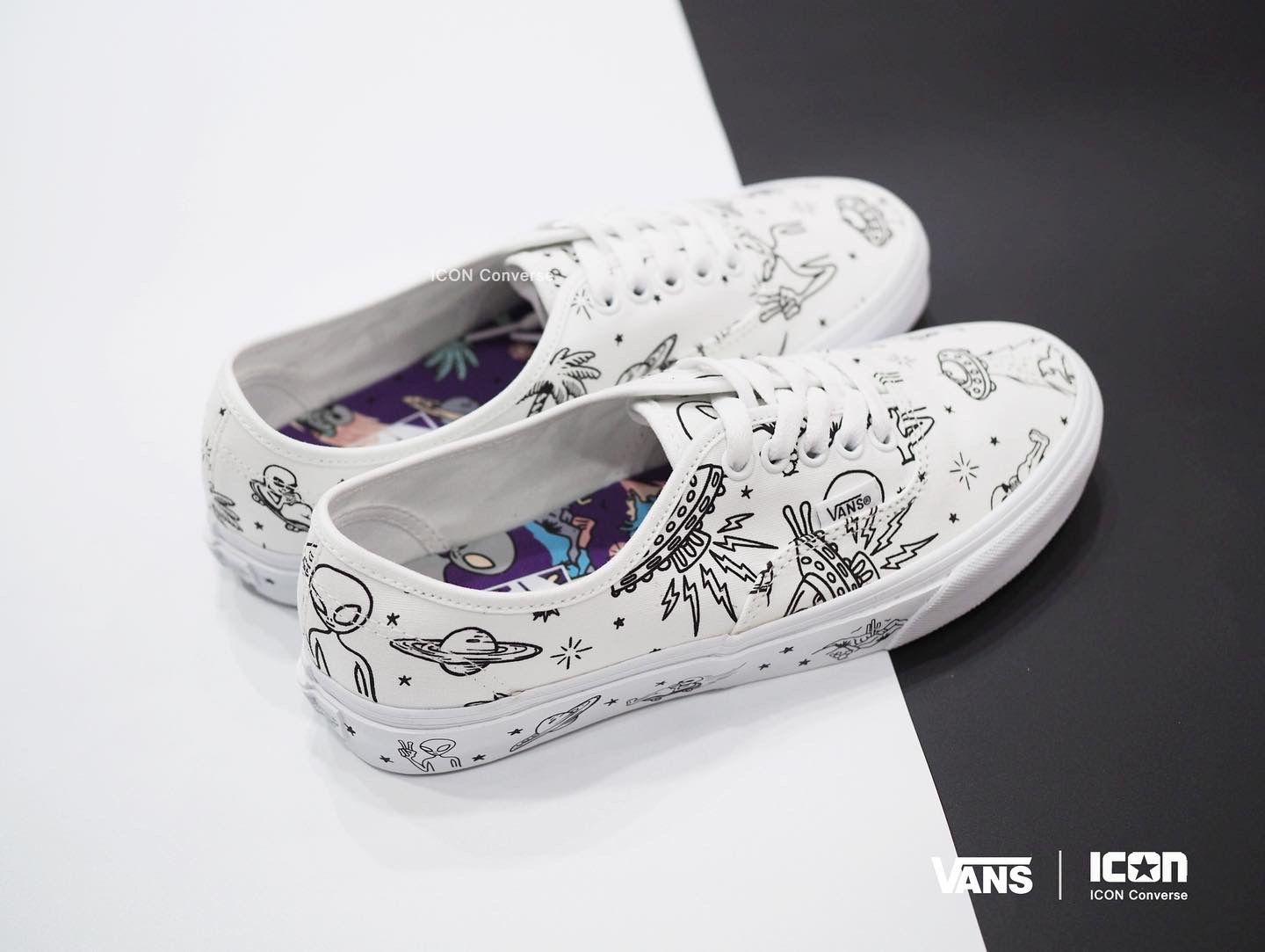Vans Authentic Unidentified U-paint White Skate Shoes